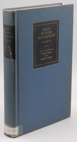 Small business management;: A casebook,, by Hosmer, W. Arnold  